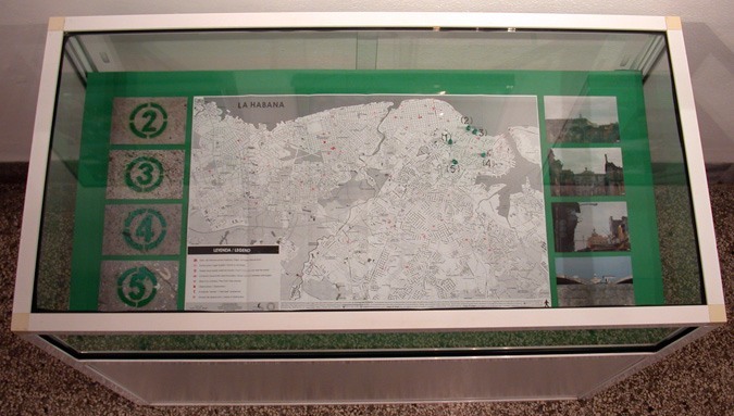 Desde este punto puede verse el mundo, residencia Batiscafo, 2005.